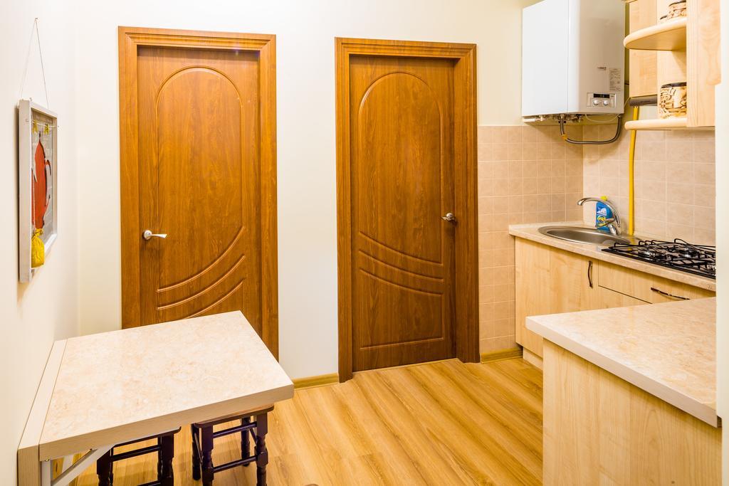 Apartment On Yana Zhizhky Lviv Kültér fotó