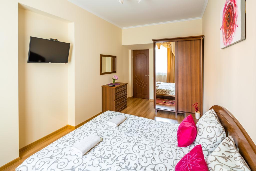 Apartment On Yana Zhizhky Lviv Kültér fotó