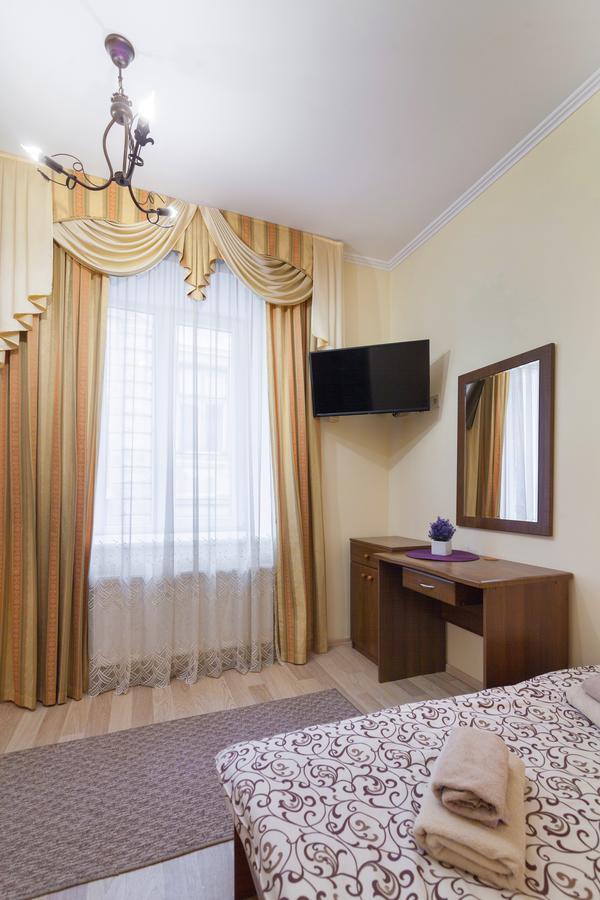 Apartment On Yana Zhizhky Lviv Kültér fotó